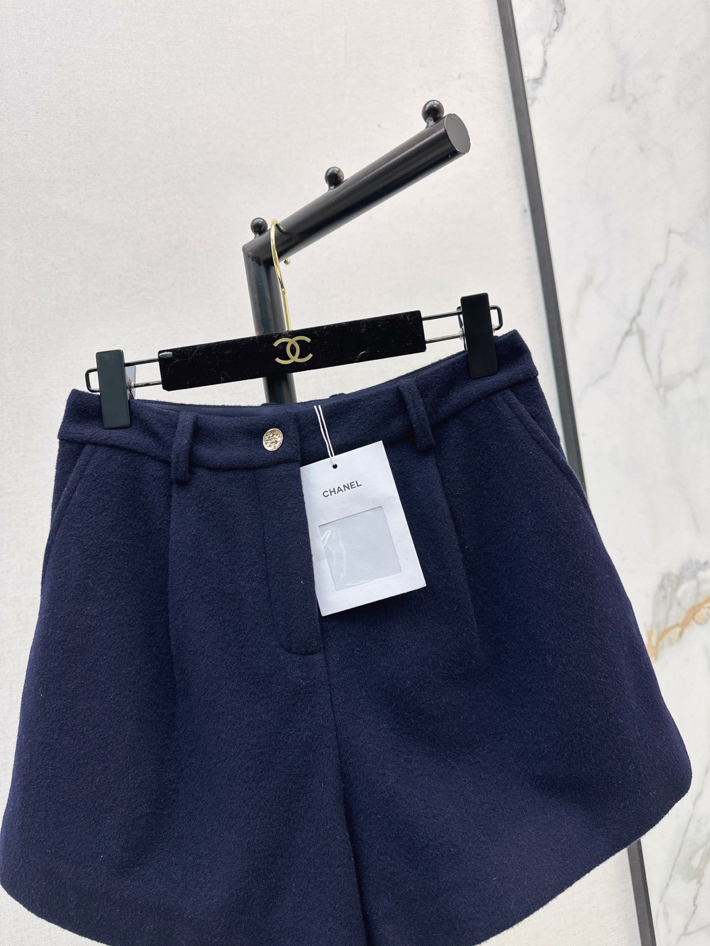 Chan 25fw woolen short