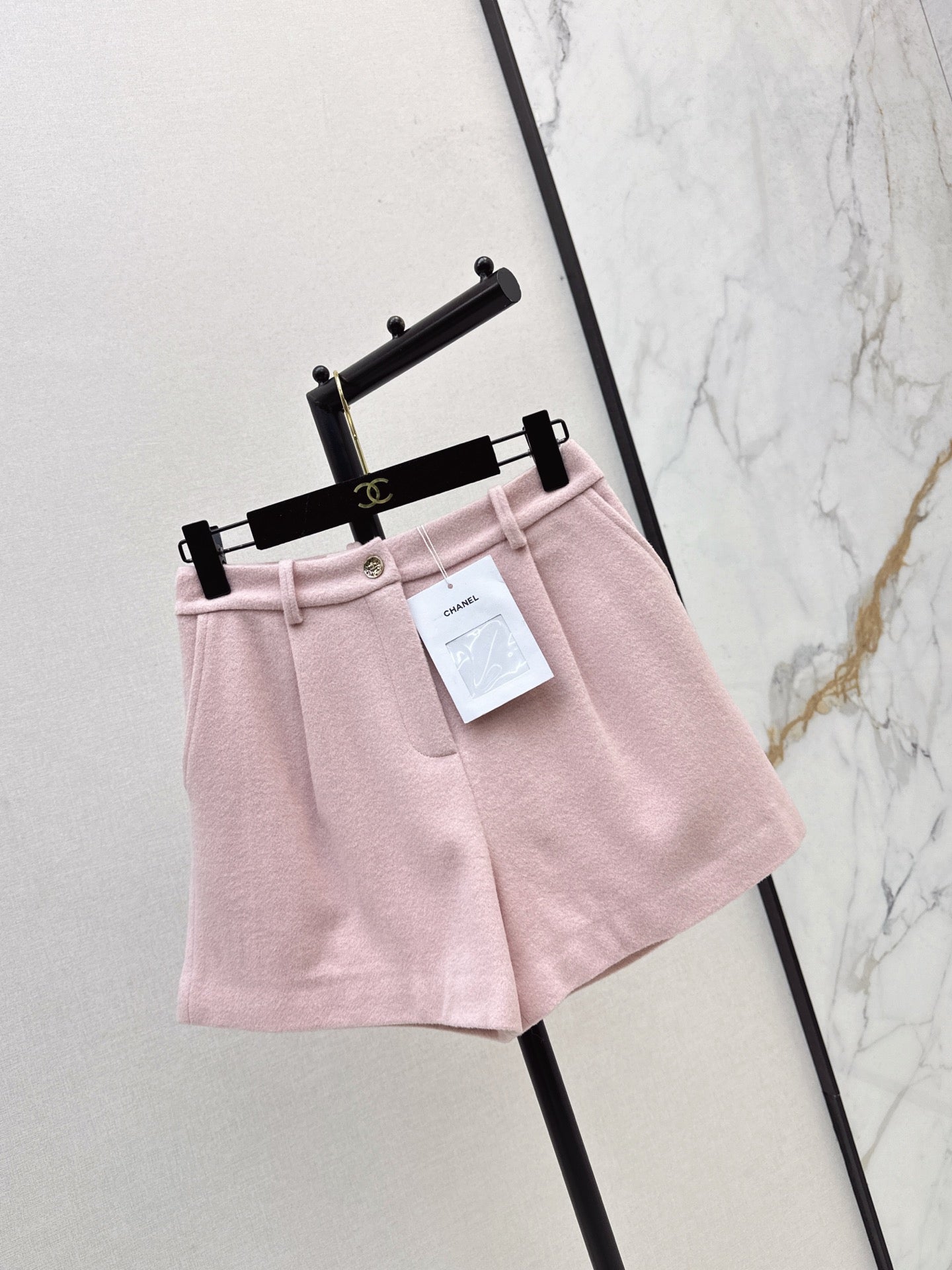 Chan 25fw woolen short