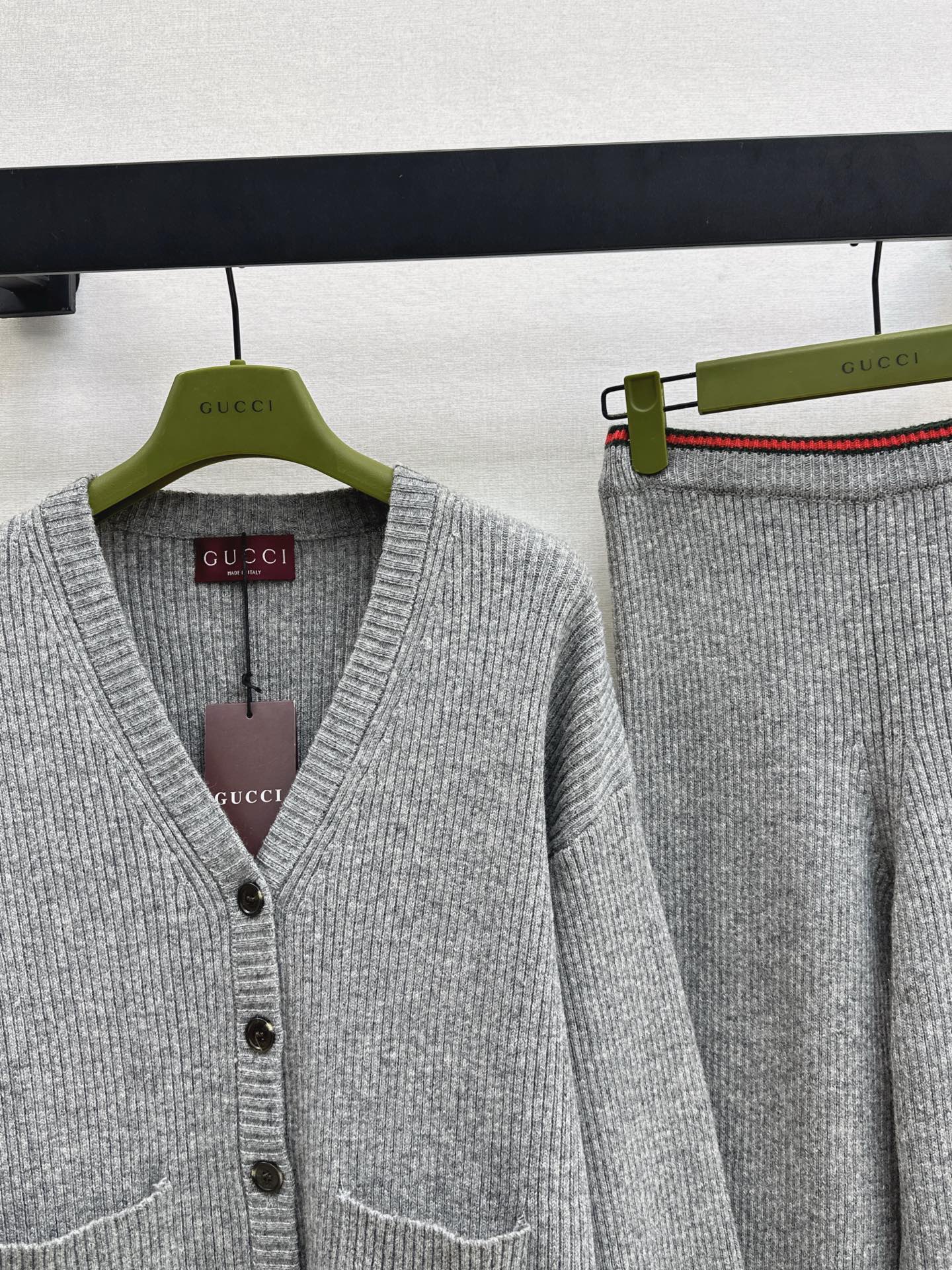 Gucc 25fw knitted cardigan pant set