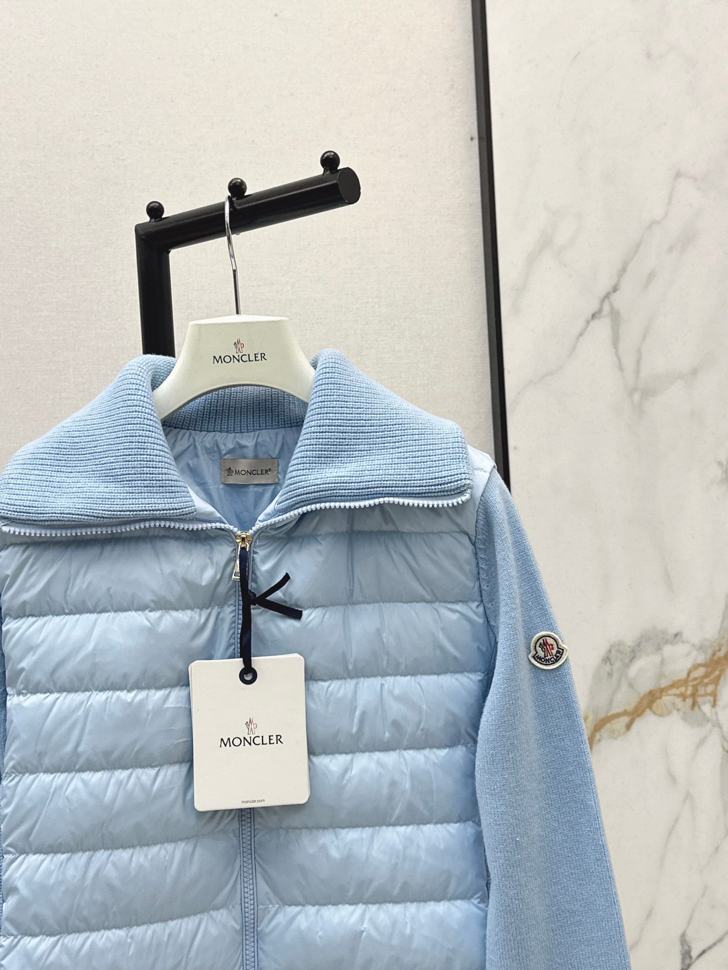 Monc 25fw down jacket