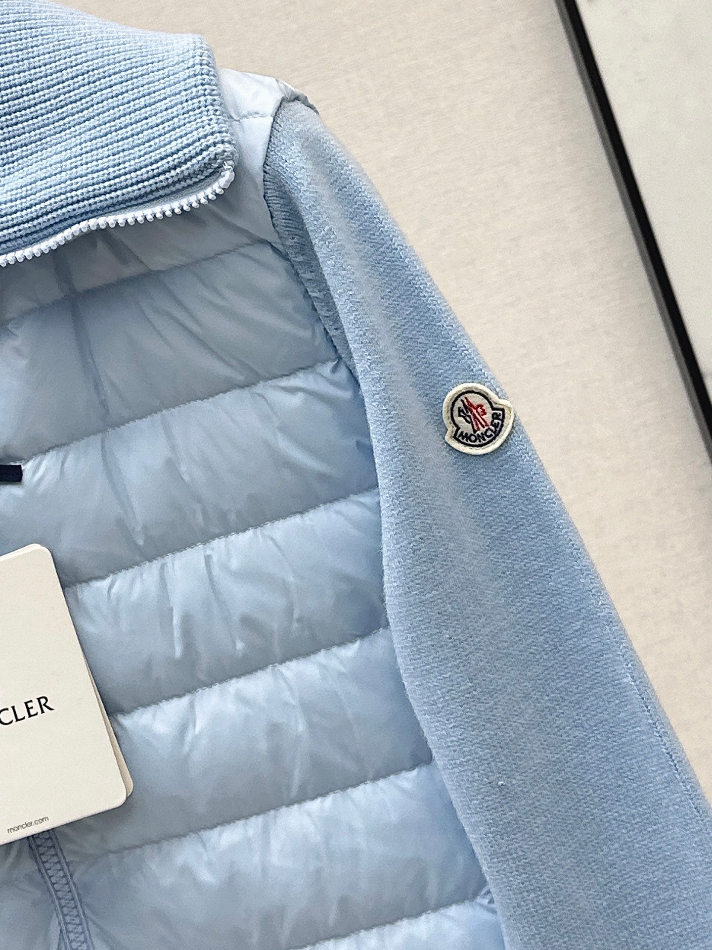 Monc 25fw down jacket