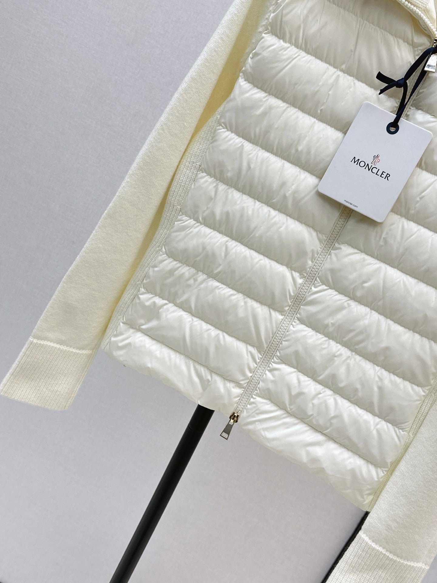 Monc 25fw down jacket