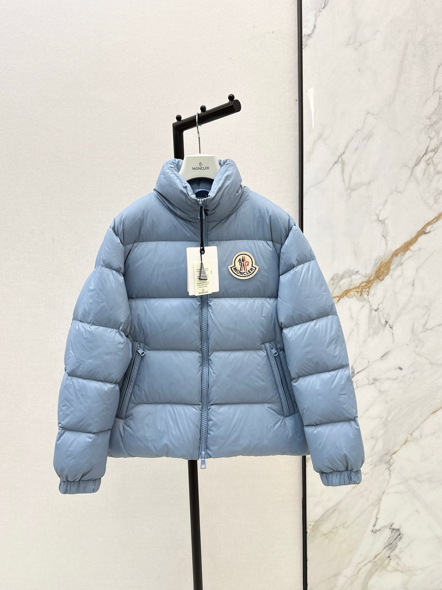 Monc 25fw down jacket