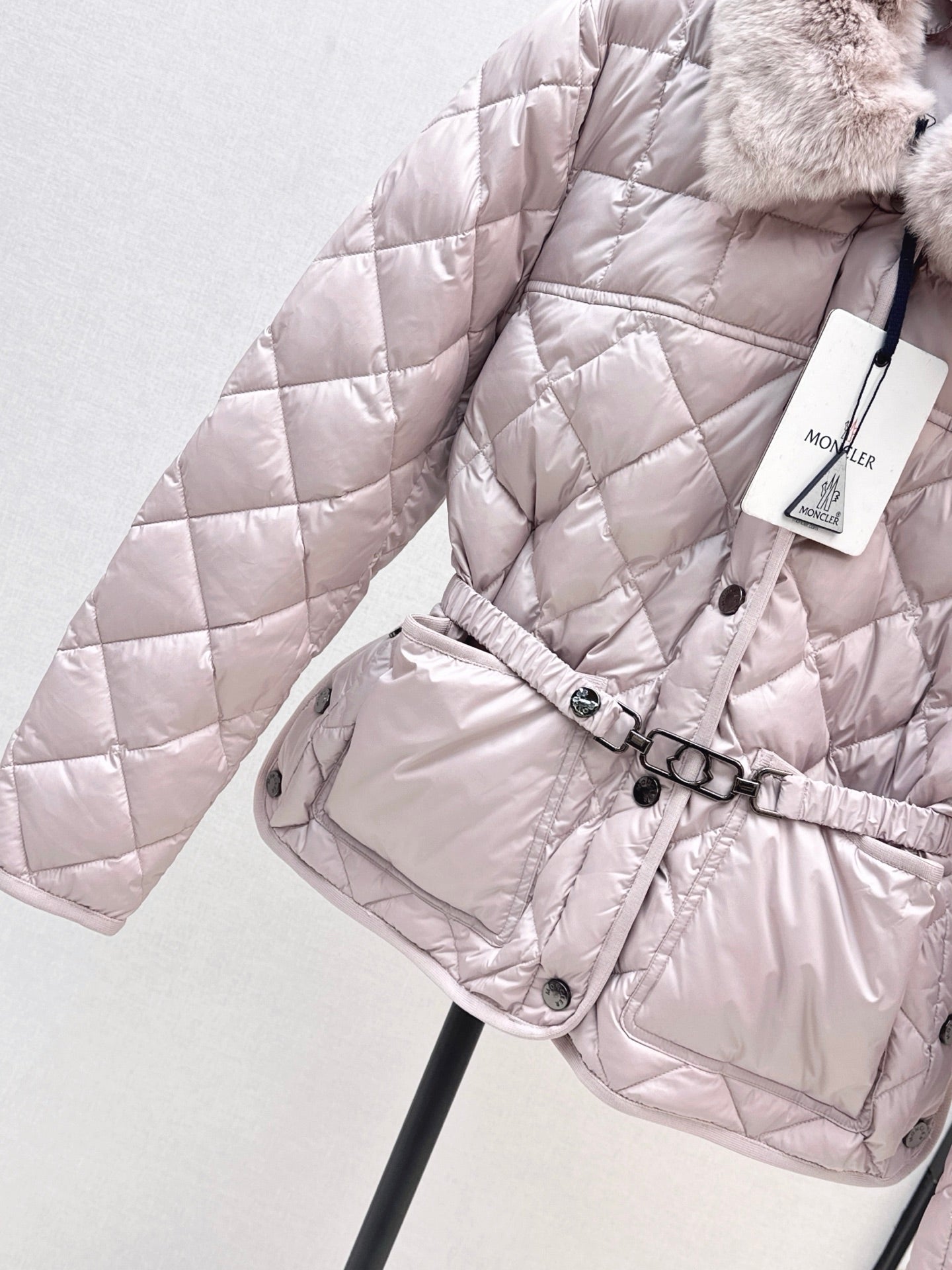 Monc 25fw down jacket