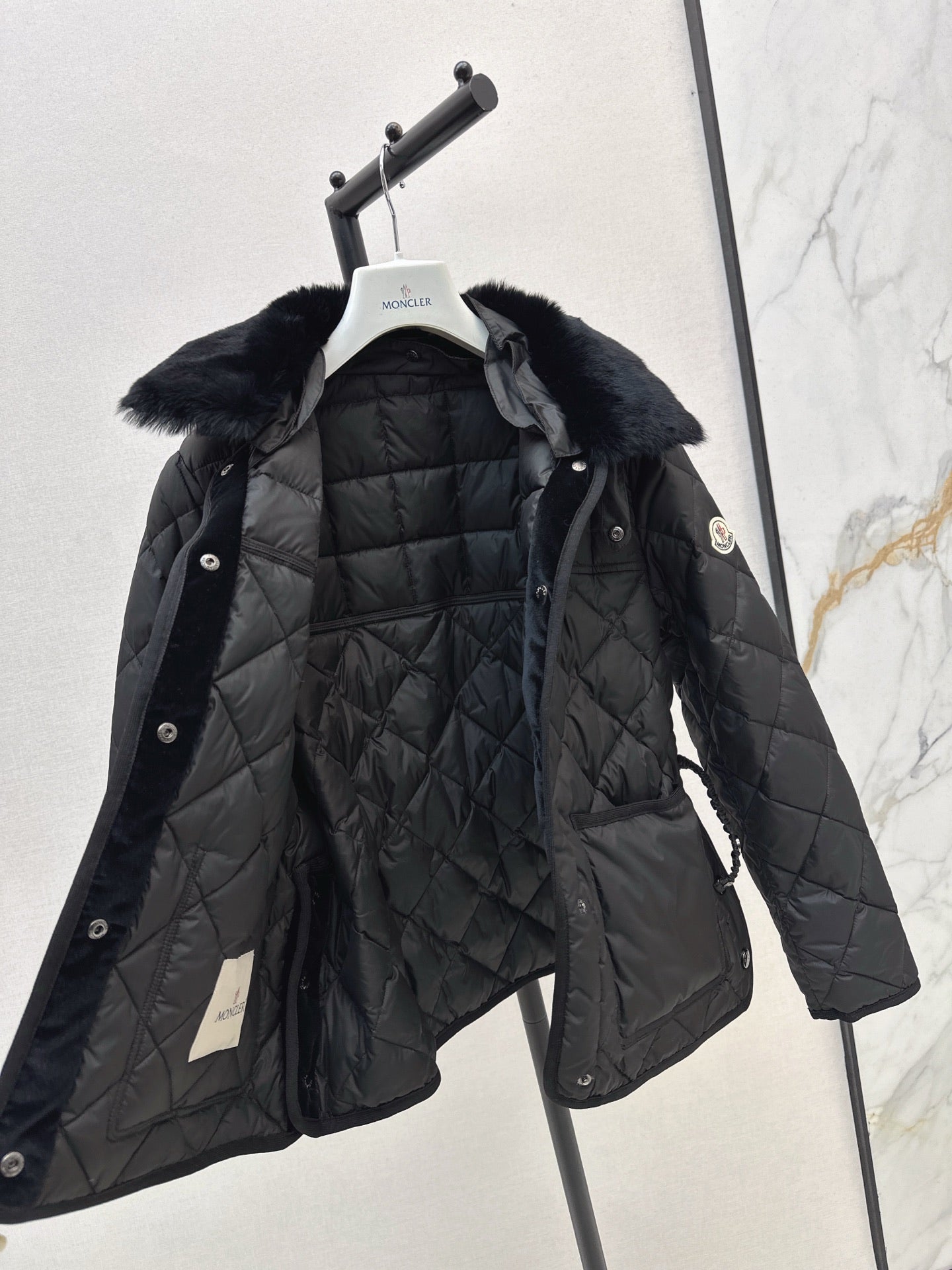 Monc 25fw down jacket