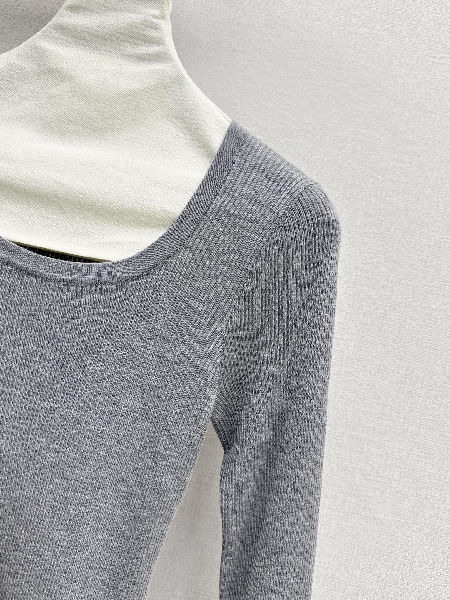 Es 25fw lace base layer