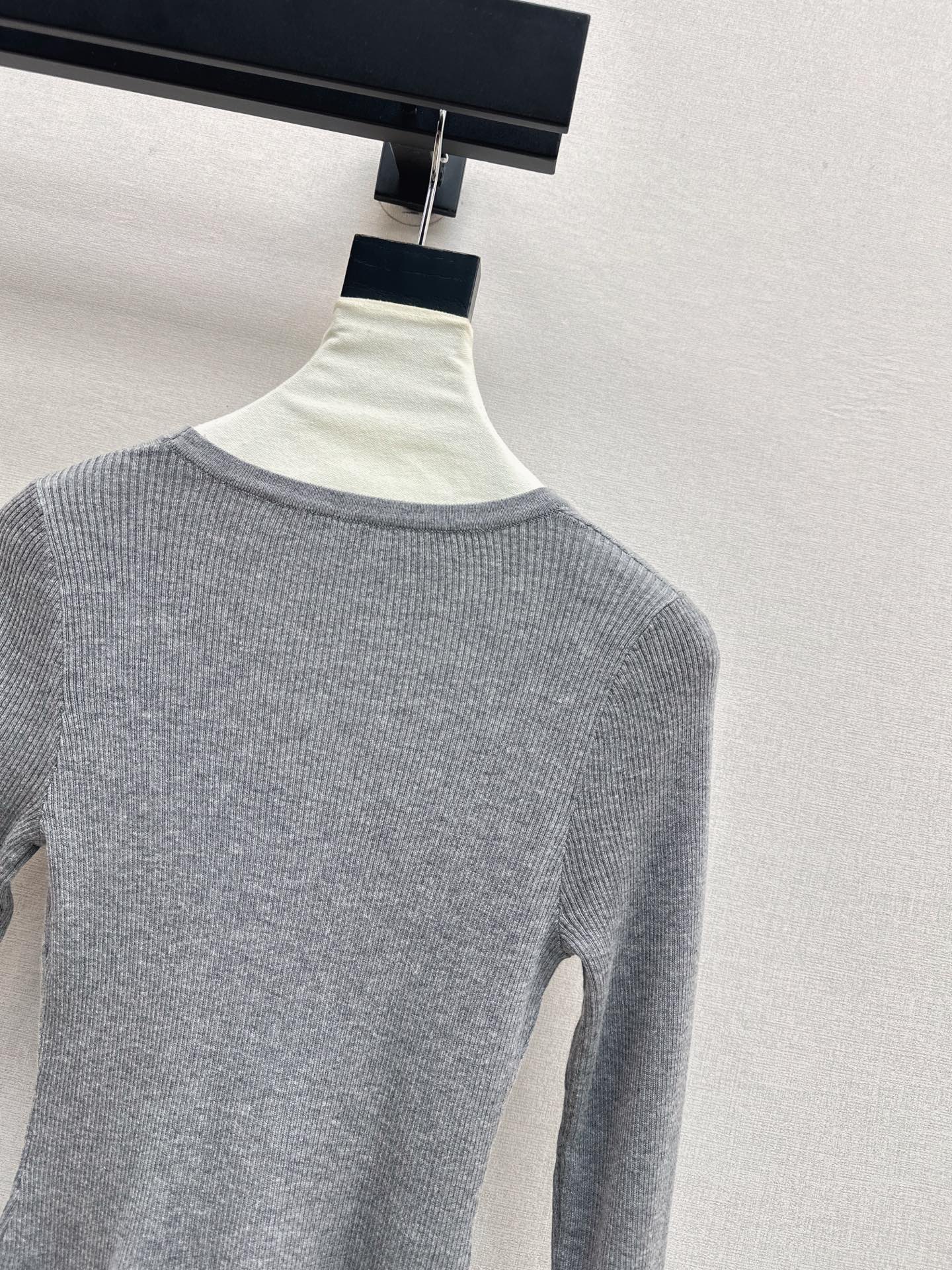 Es 25fw lace base layer