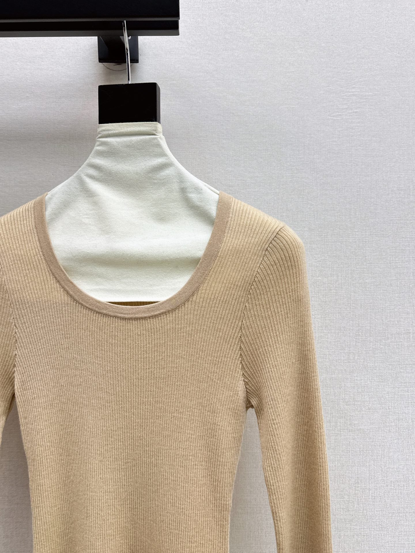 Es 25fw lace base layer