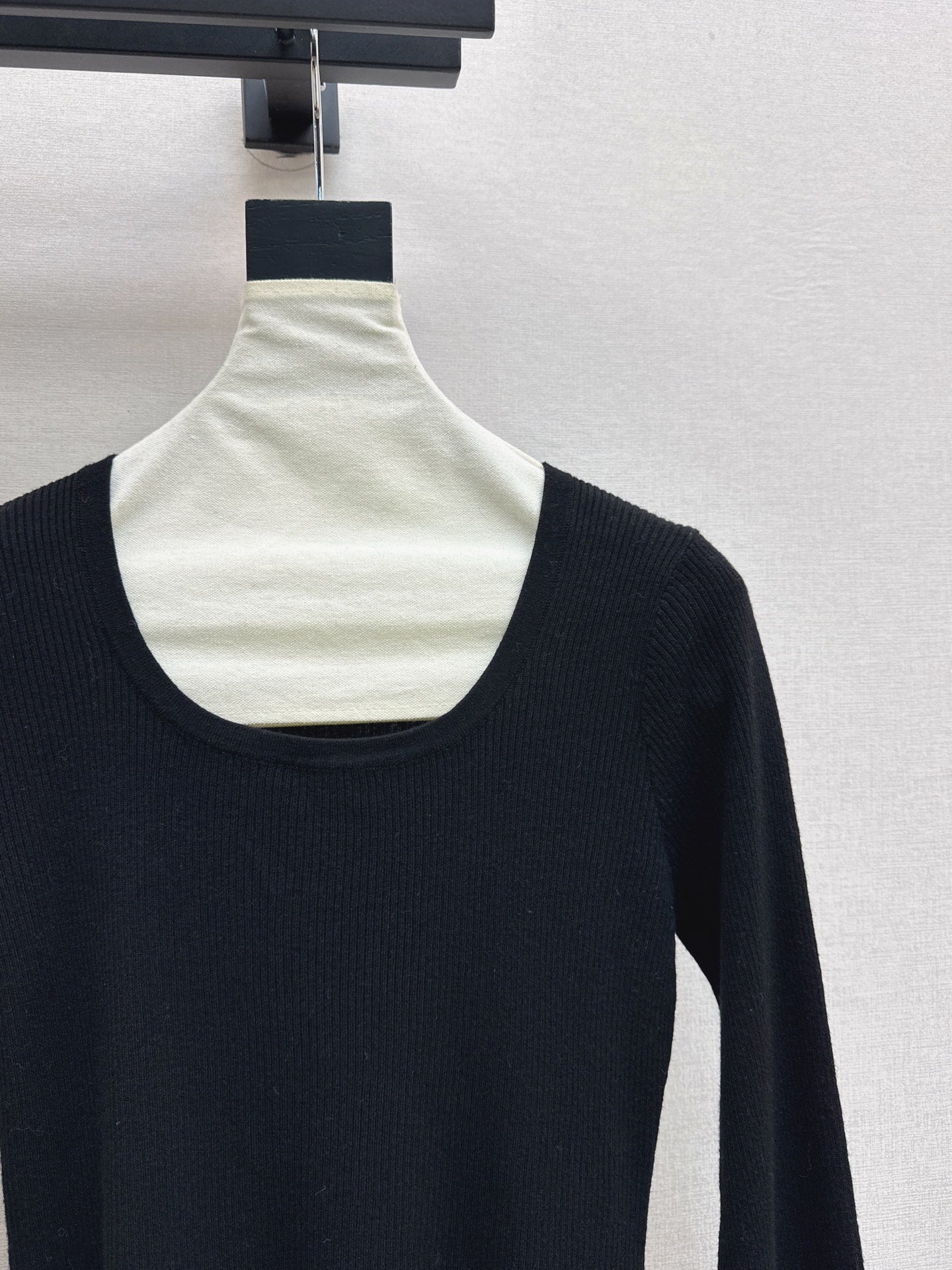 Es 25fw lace base layer