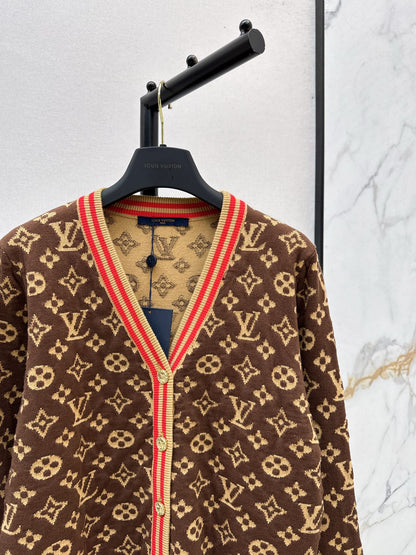 Loui 25fw v-neck cardigan