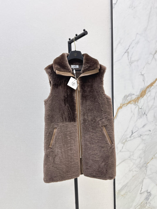 Herm 25fw fur vest