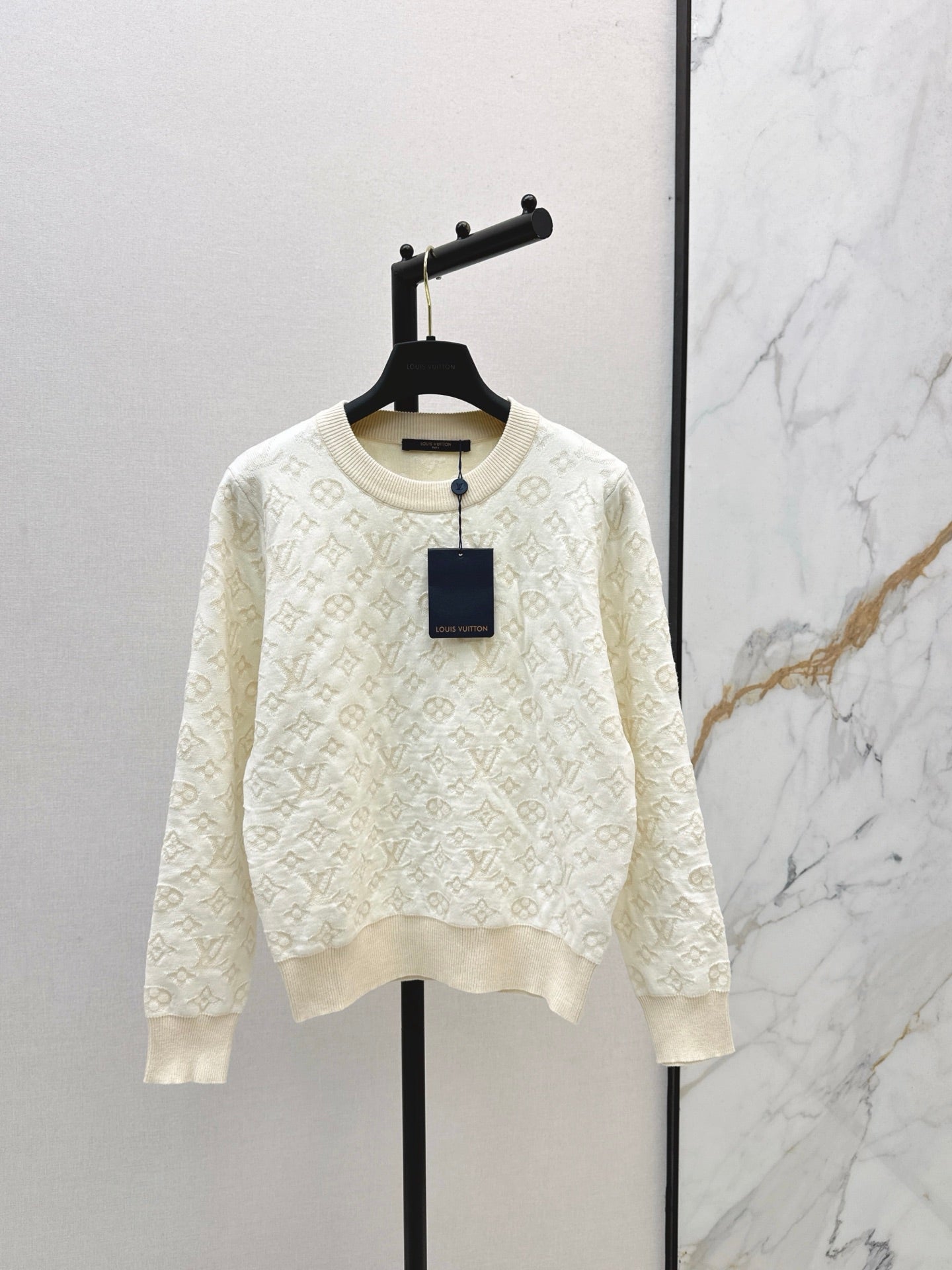 Loui 25fw wool sweater