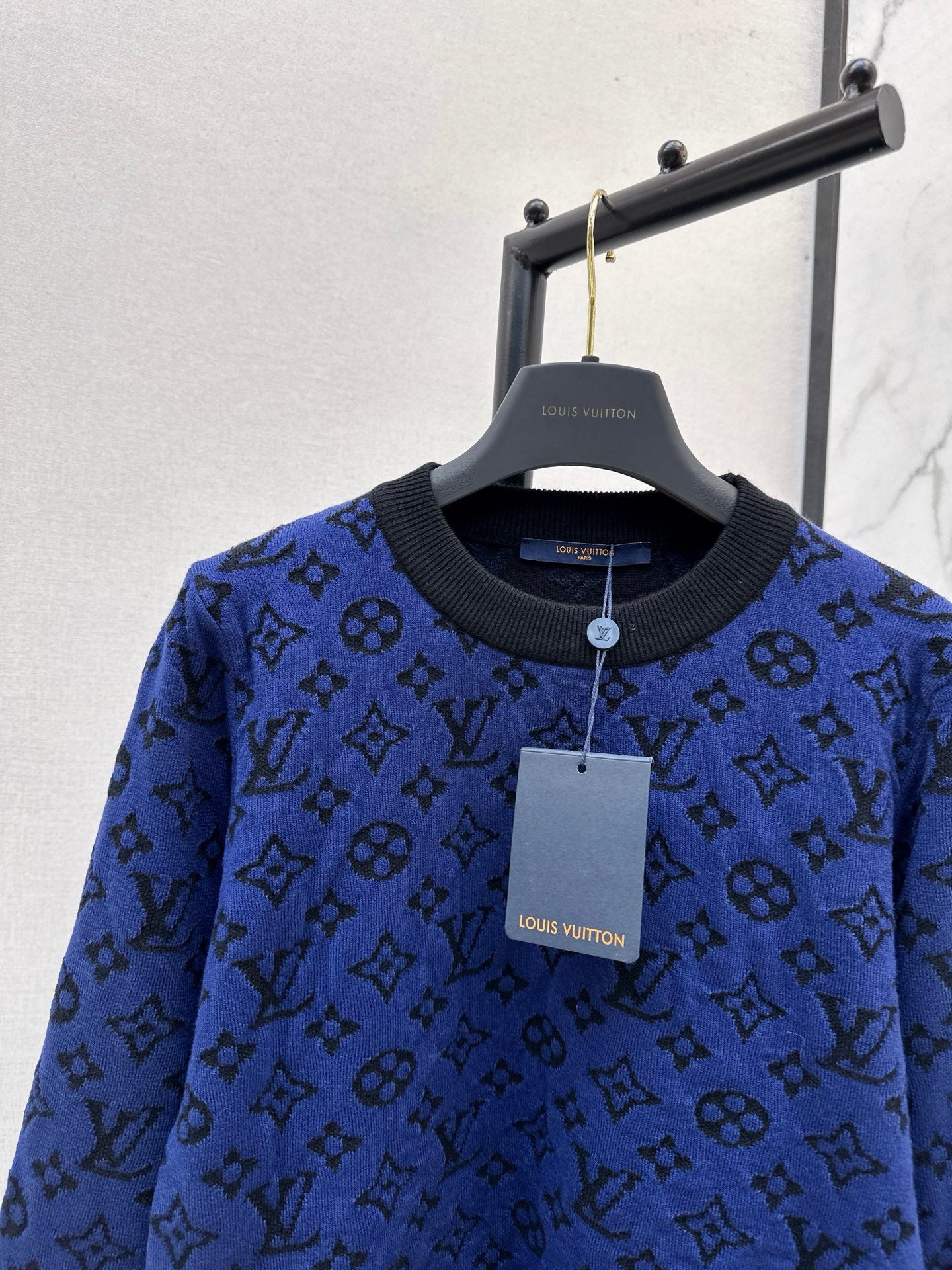 Loui 25fw wool sweater