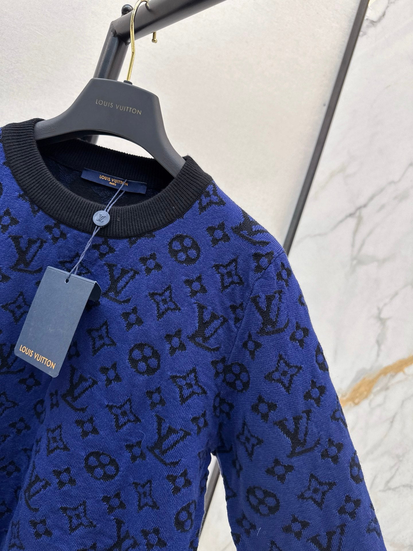 Loui 25fw wool sweater