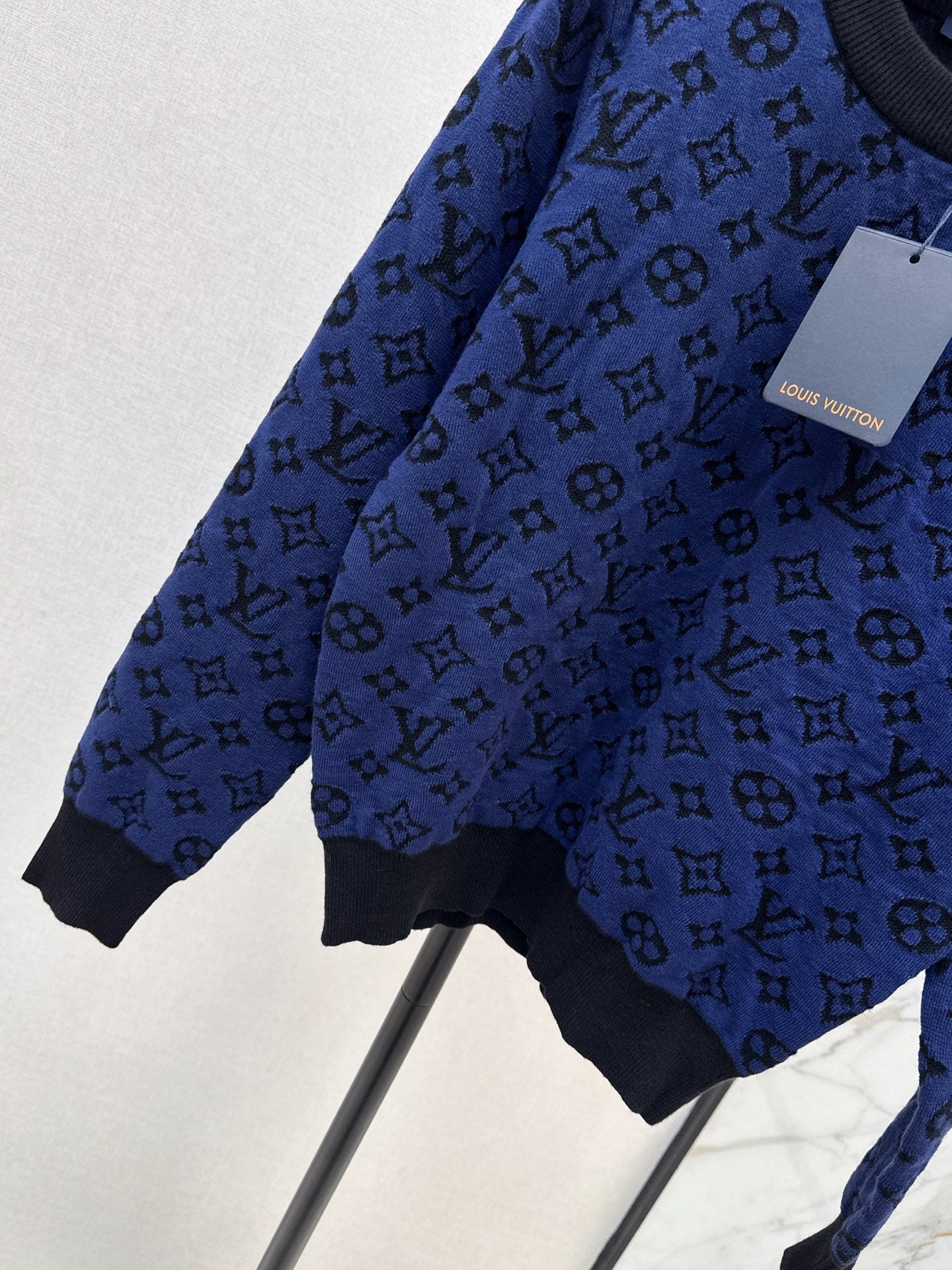 Loui 25fw wool sweater