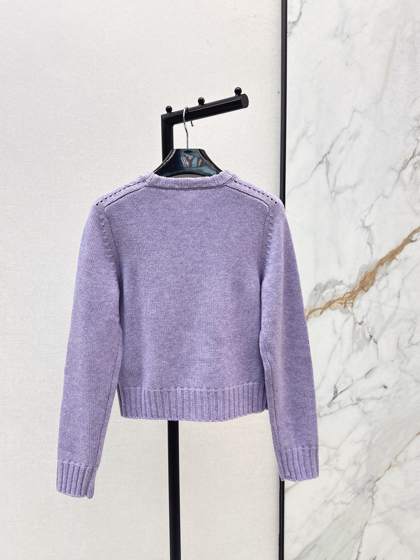 Celi 25fw sweater