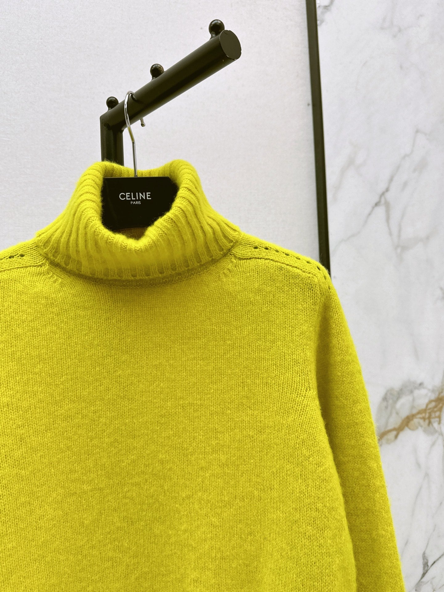 Celi 25fw turtleneck sweater