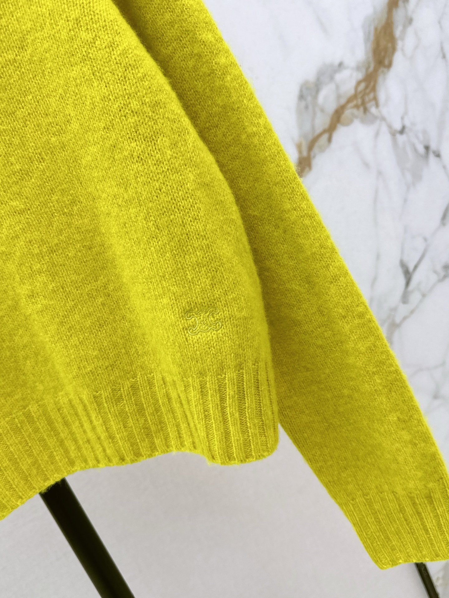 Celi 25fw turtleneck sweater
