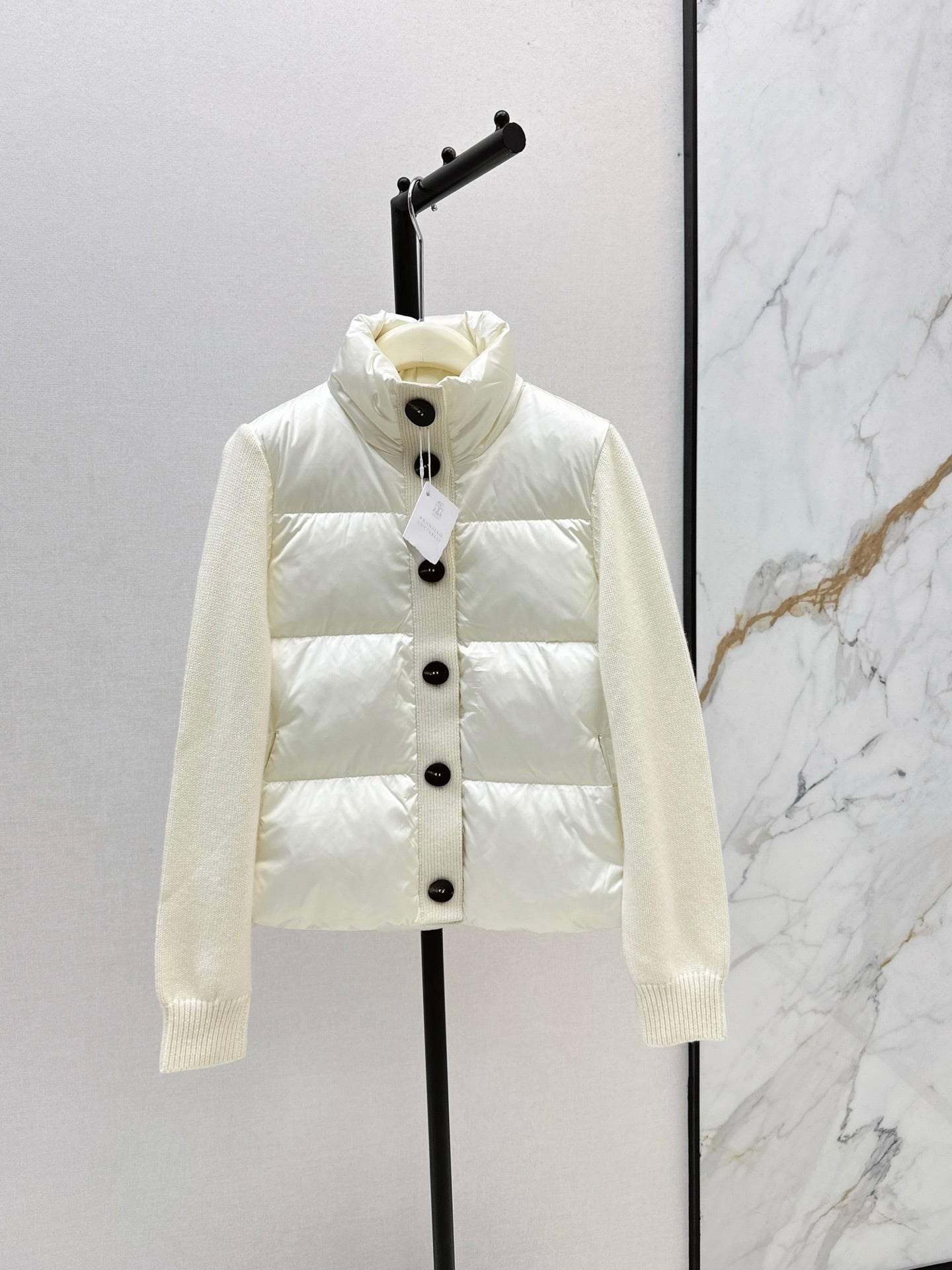 Brun 25fw down jacket