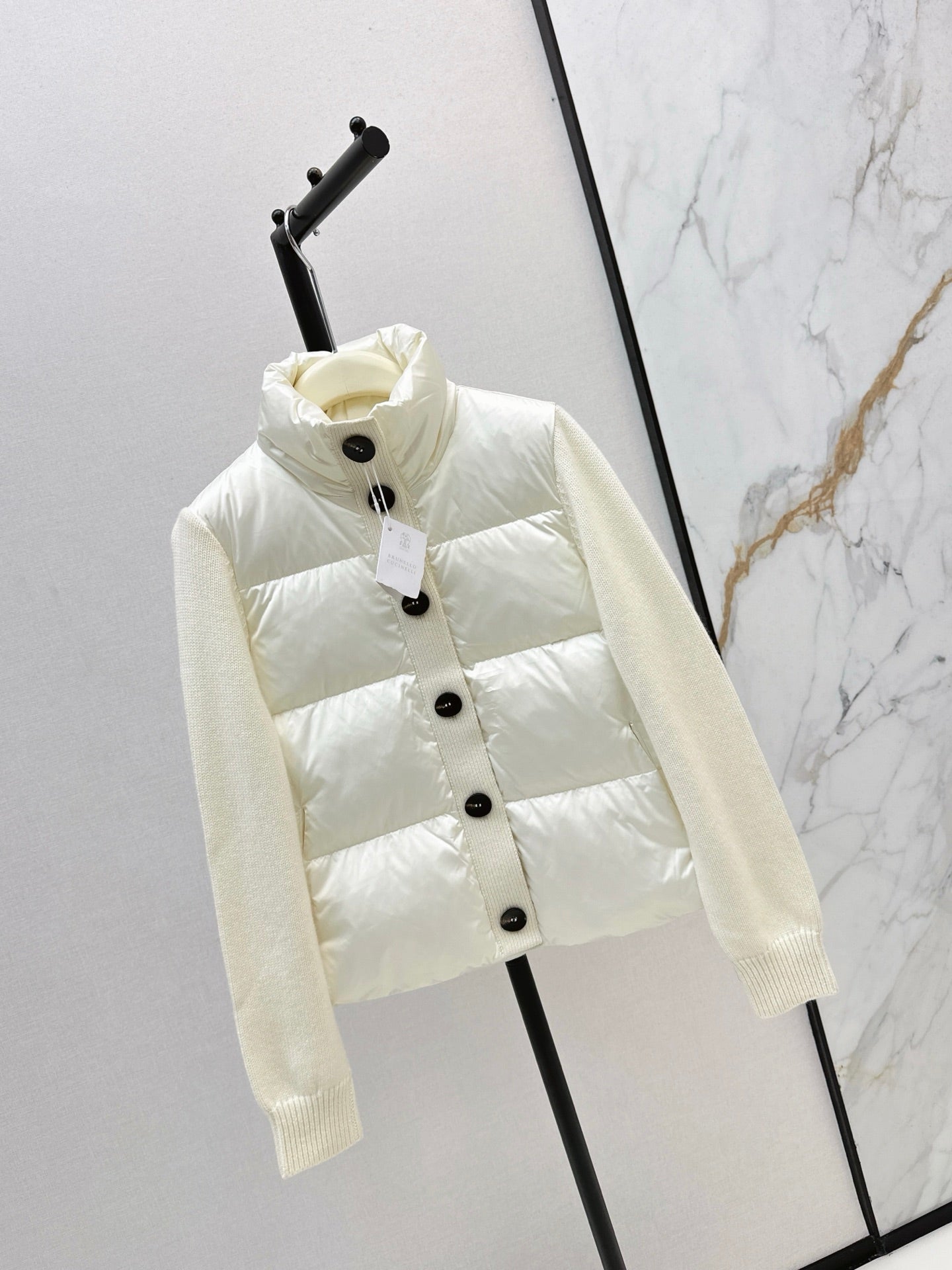 Brun 25fw down jacket