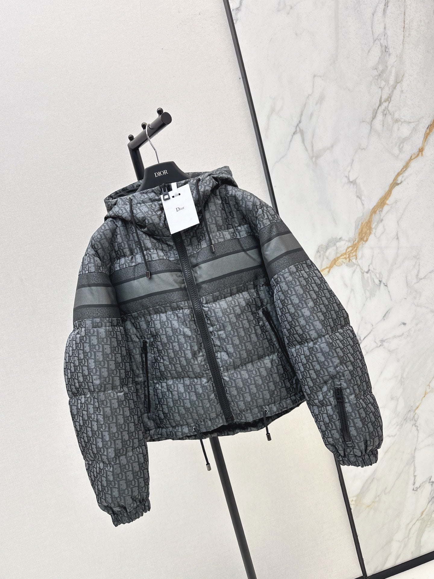 CD 25fw down jacket