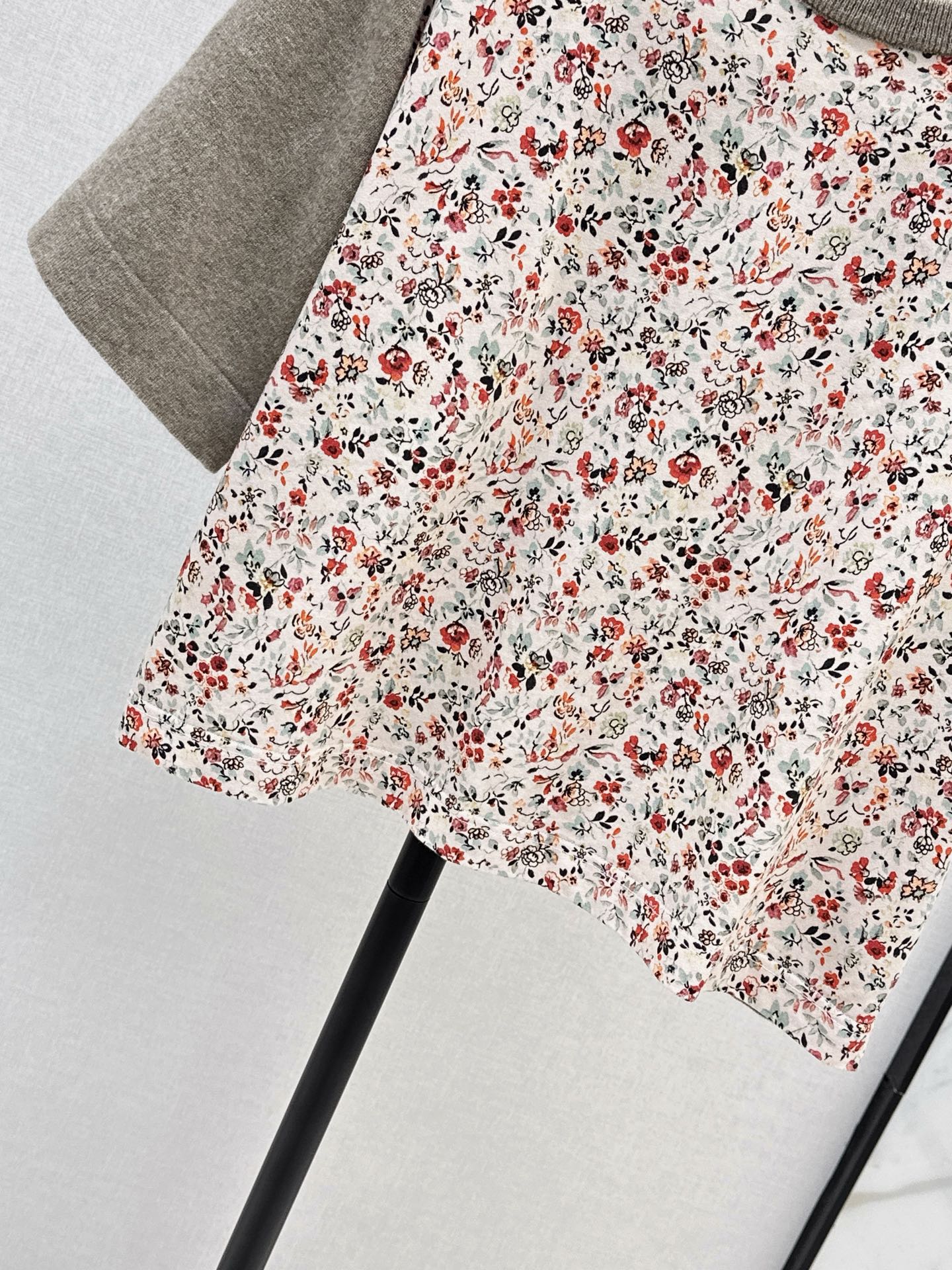 Loro 25fw print sweater