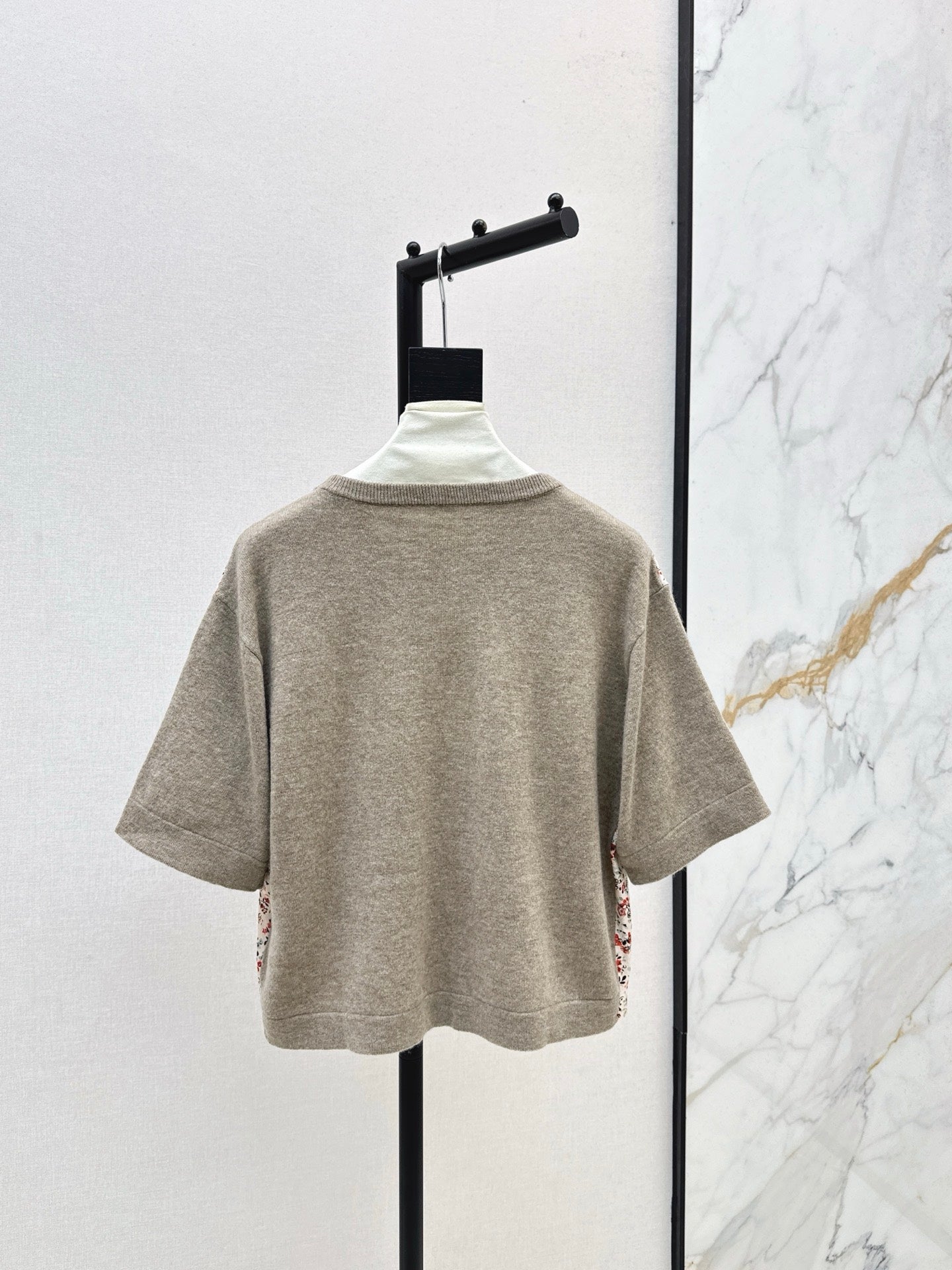 Loro 25fw print sweater