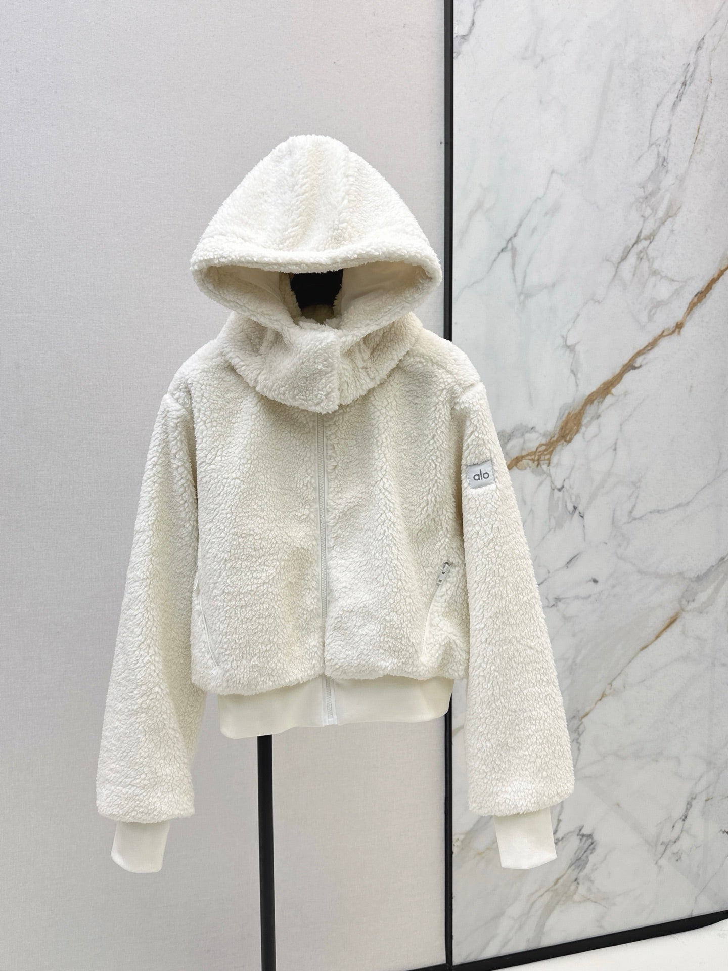 Alo 25fw fleece jacket