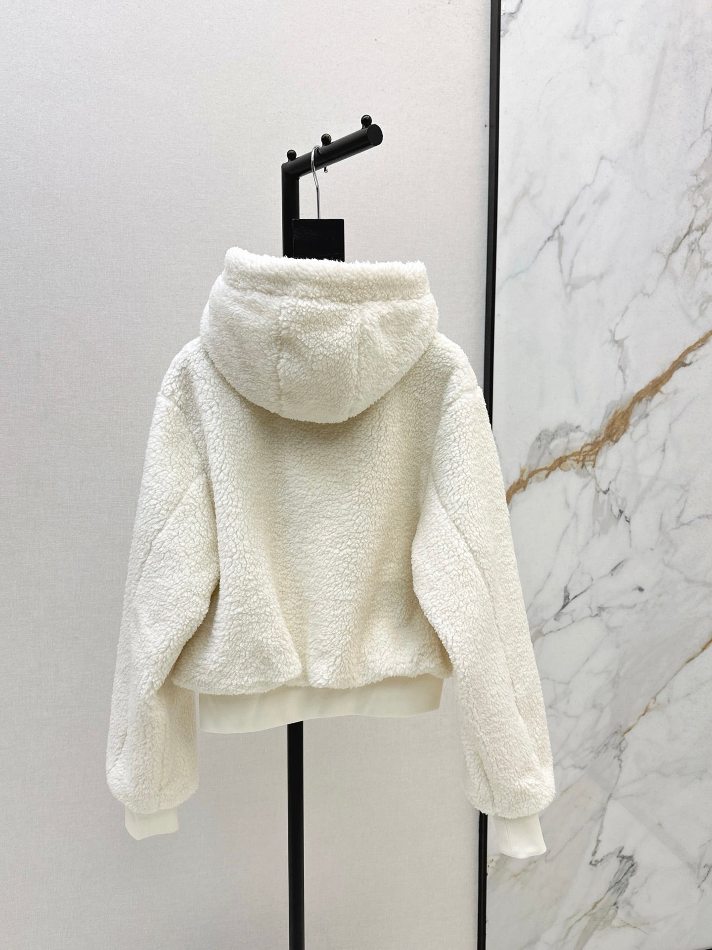 Alo 25fw fleece jacket