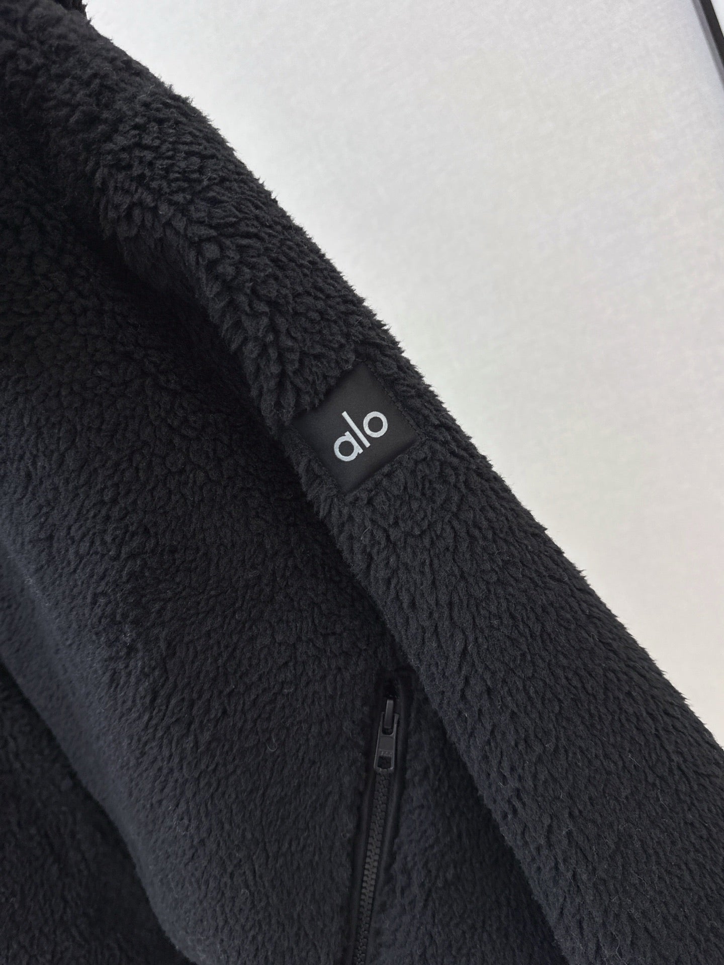 Alo 25fw fleece jacket