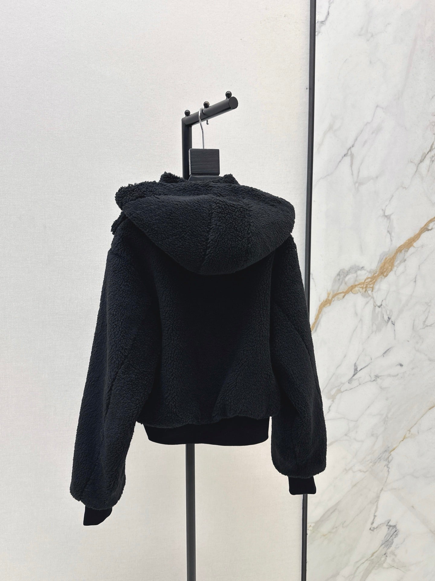 Alo 25fw fleece jacket