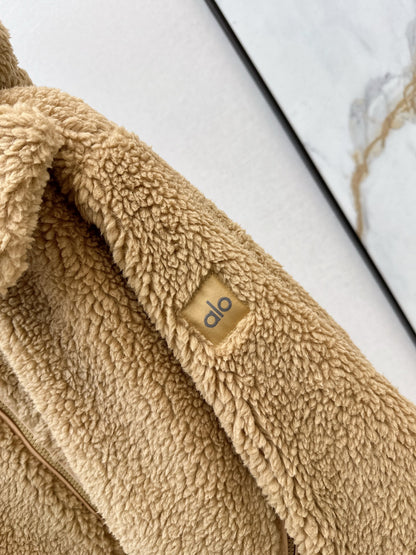 Alo 25fw fleece jacket