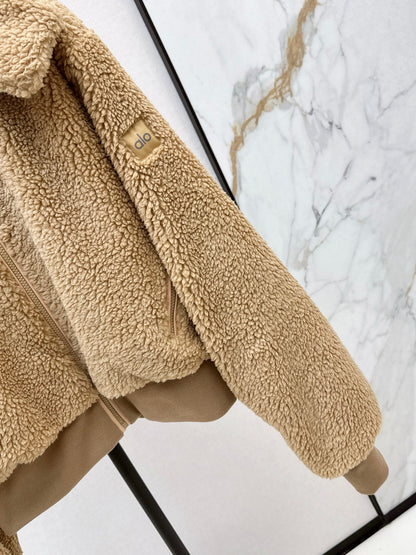 Alo 25fw fleece jacket