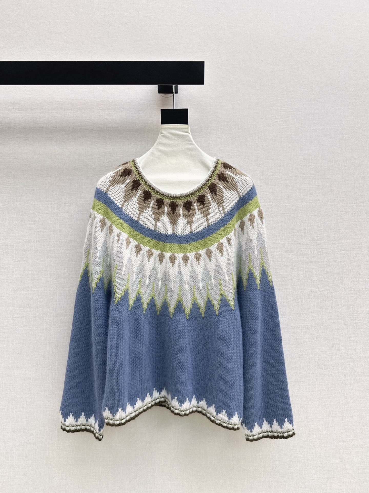 Loro 25fw wool sweater