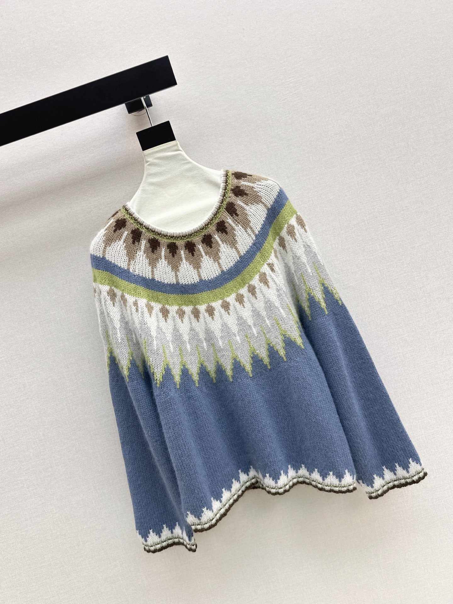 Loro 25fw wool sweater