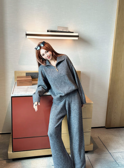 Her 25fw wool suit