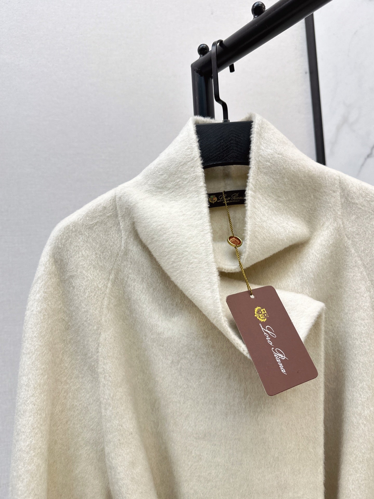 Loro 25fw woolen overcoats