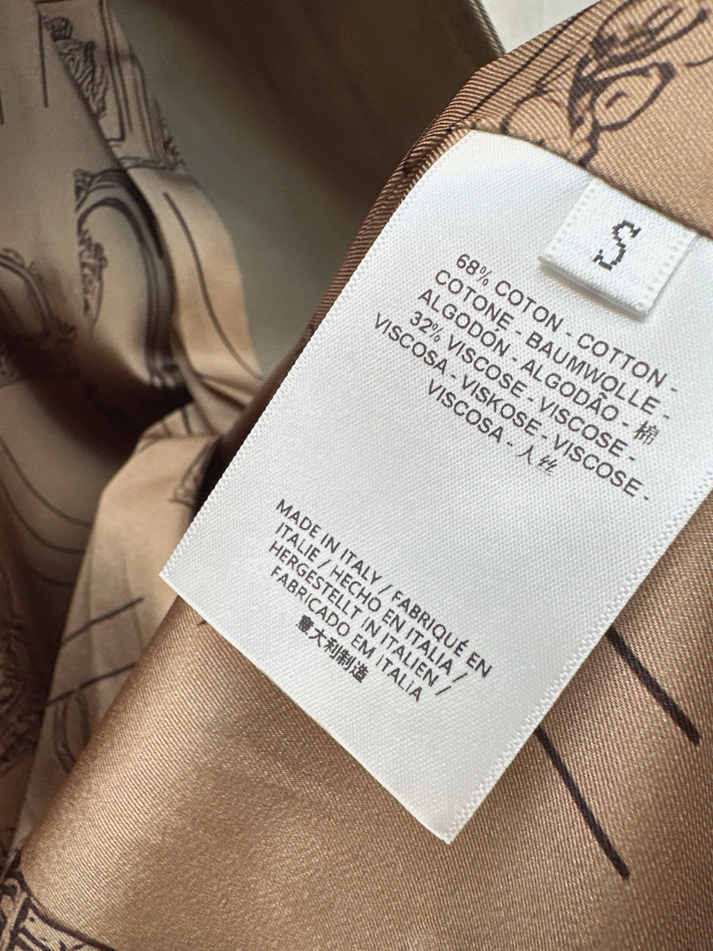 Herm 25fw trench coats