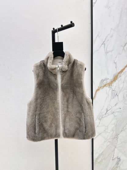 Loro 25fw reversible vest