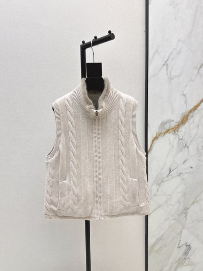 Loro 25fw reversible vest