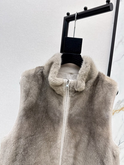 Loro 25fw reversible vest