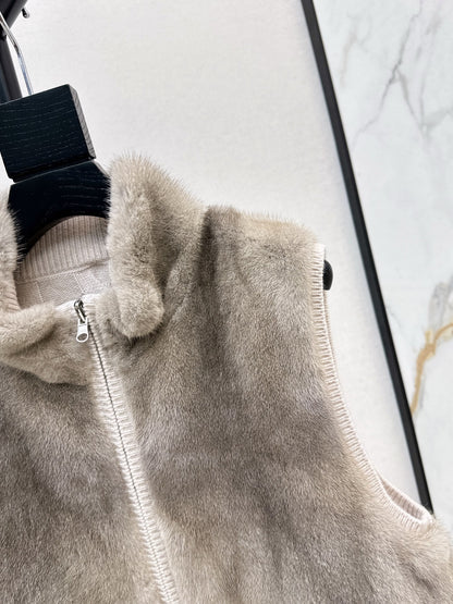 Loro 25fw reversible vest