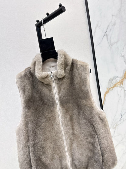 Loro 25fw reversible vest