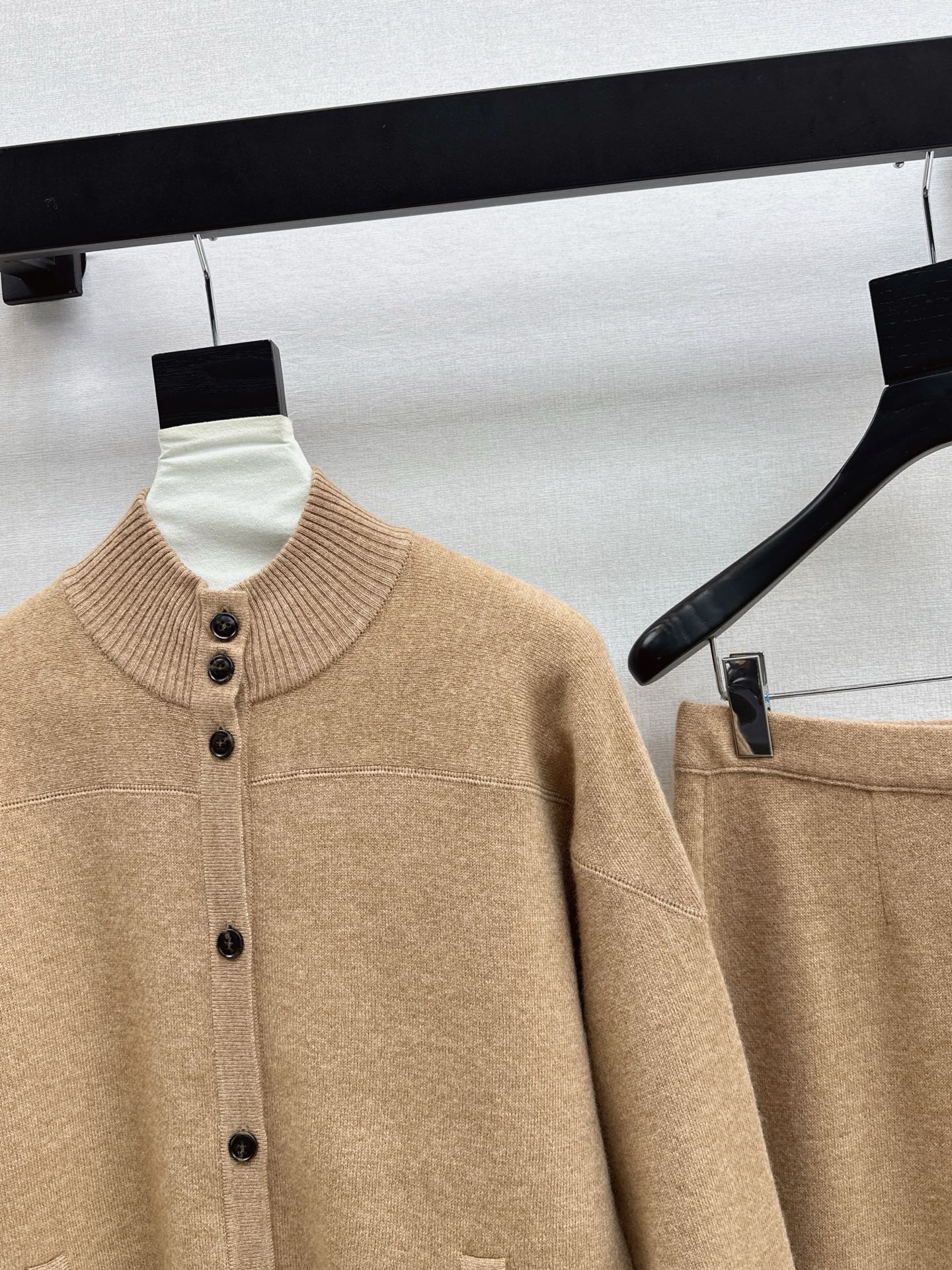 Loro 25fw cashmere jacket straight pants set