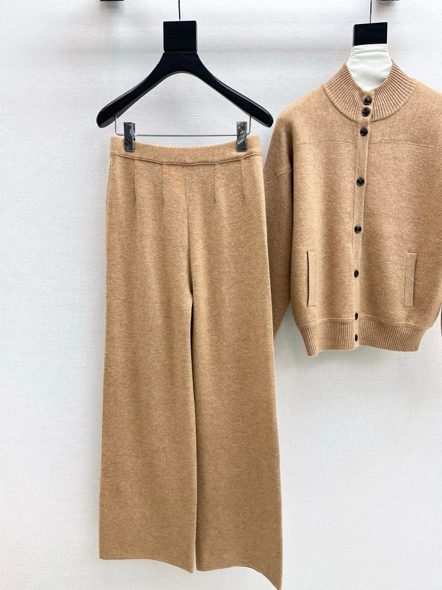 Loro 25fw cashmere jacket straight pants set