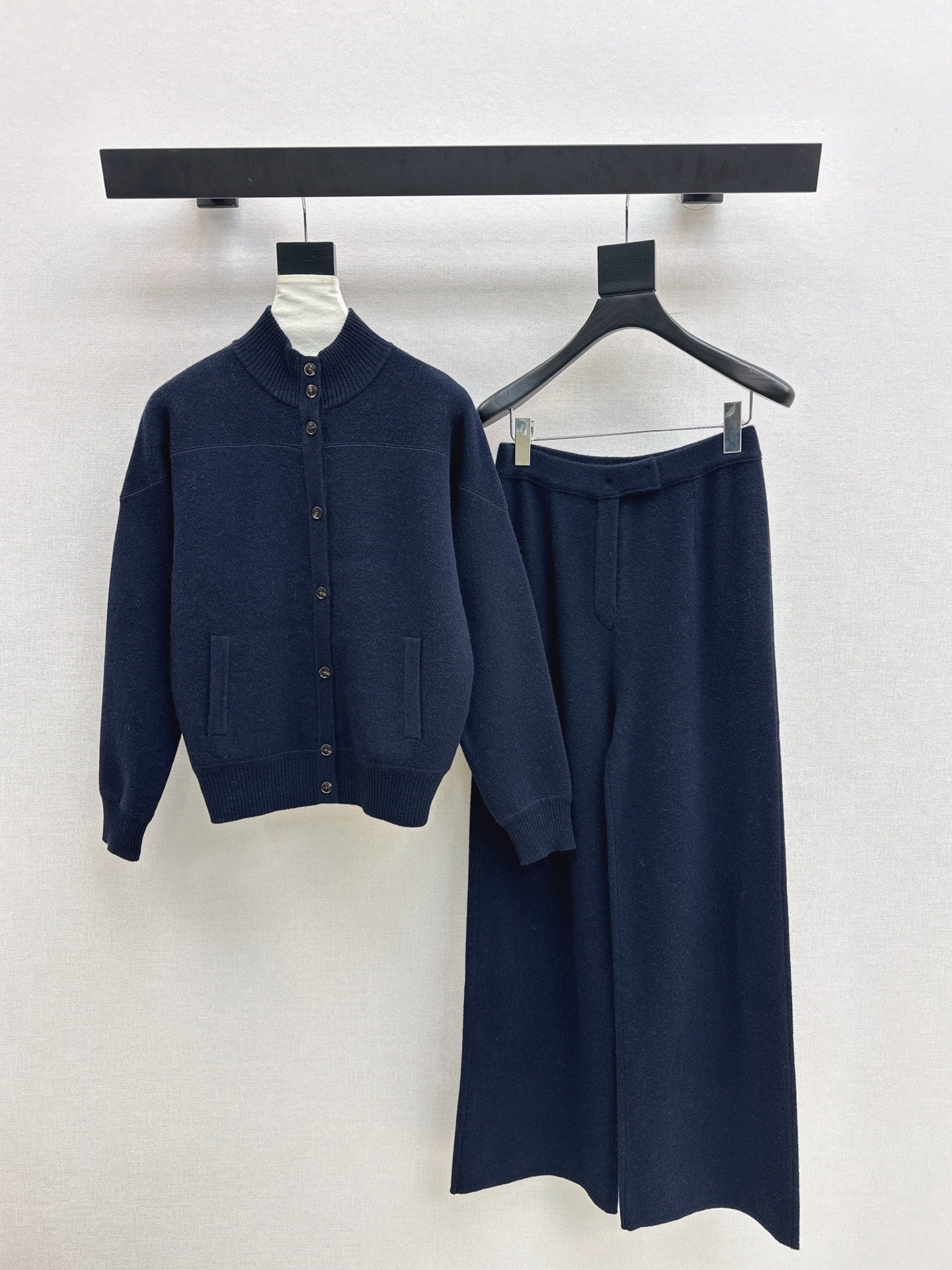 Loro 25fw cashmere jacket straight pants set