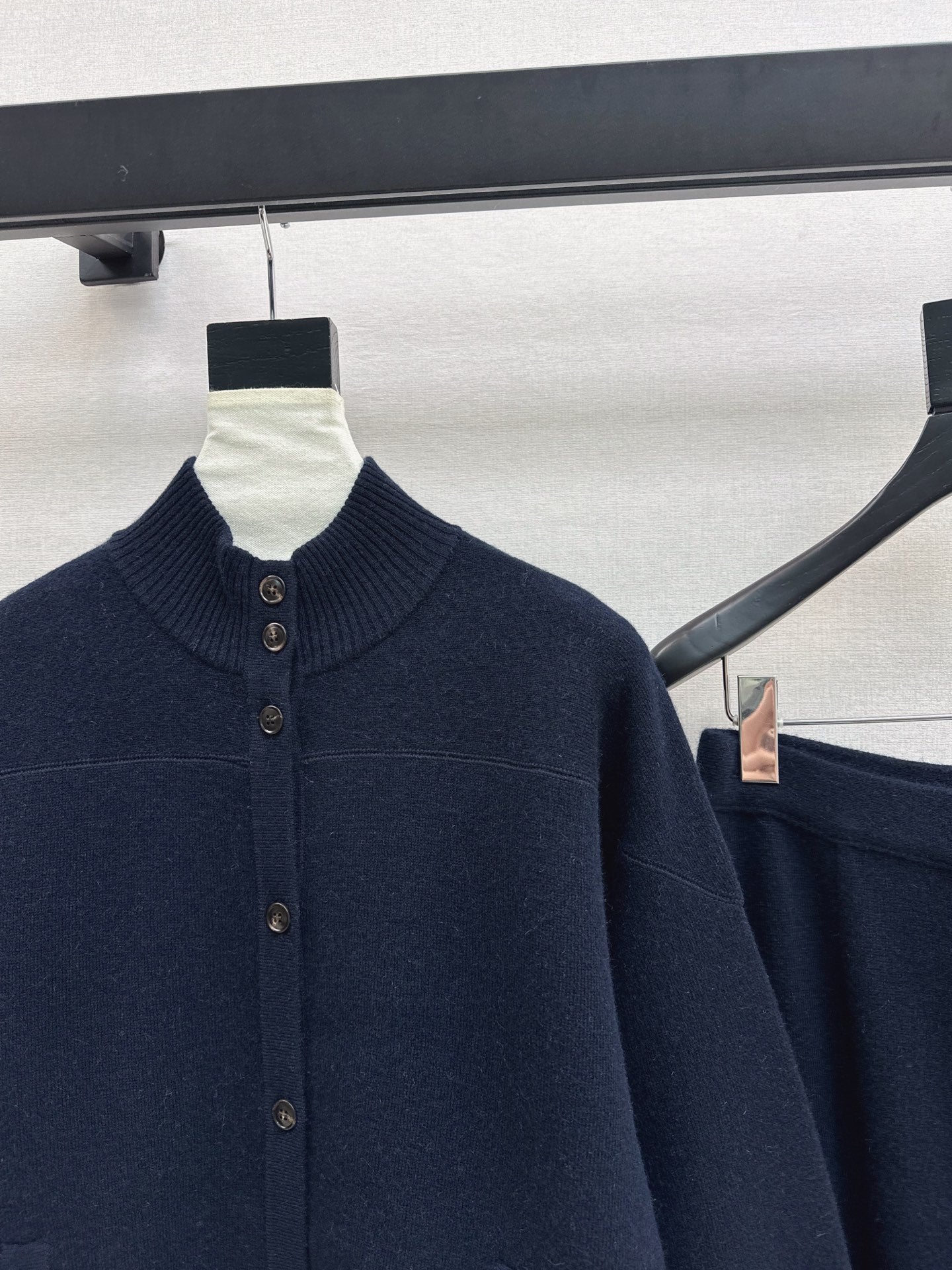 Loro 25fw cashmere jacket straight pants set