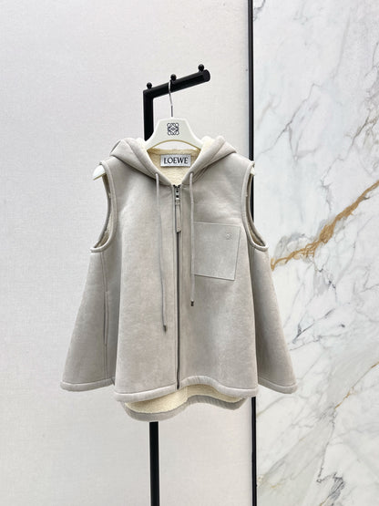 Loe 25fw hooded vest