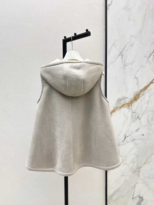 Loe 25fw hooded vest