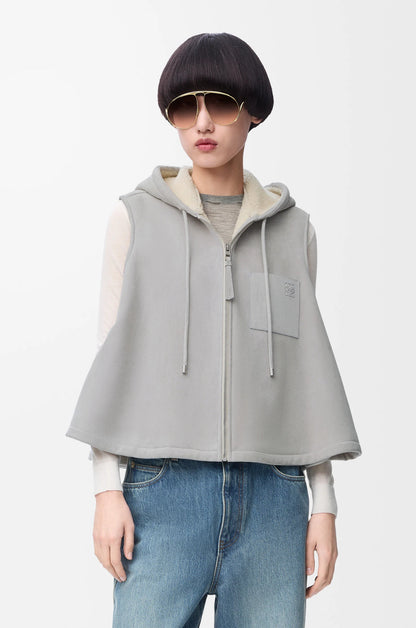 Loe 25fw hooded vest